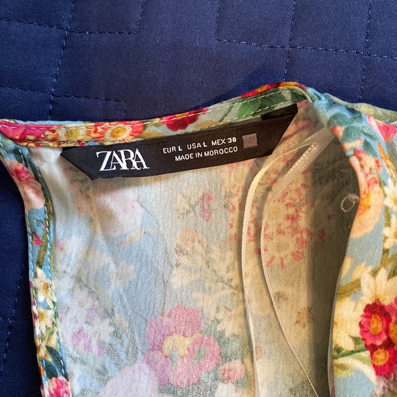 Zara Dress - Picture 5 of 5